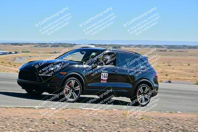 media/Oct-18-2025-Extreme Speed (Sat) [[d6d7e1fef1]]/Group 5/Session 2 (Turn 3)/